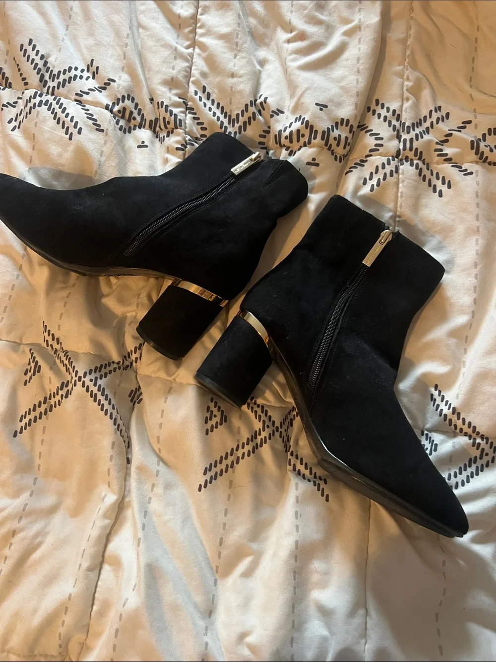 Anne Klein black suede booties. Size 9 1/2. - Picture 3 of 5